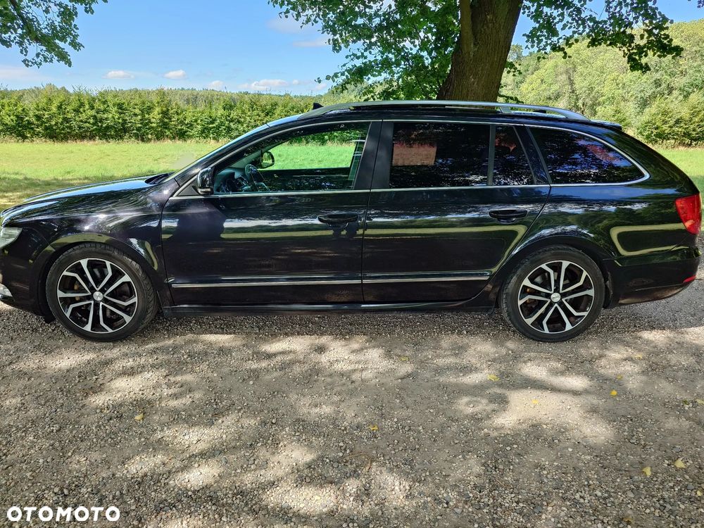 Skoda Superb 2.0 TDI Elegance DSG - 5