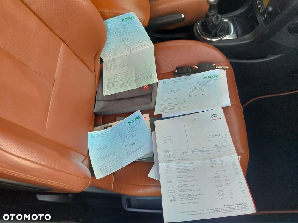 Citroën C4 1.6 16V Exclusive - 40