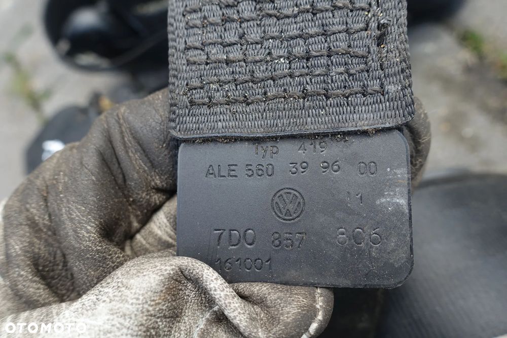 PAS BEZPIECZEŃSTWA LEWY PRAWY VW T4 - 4