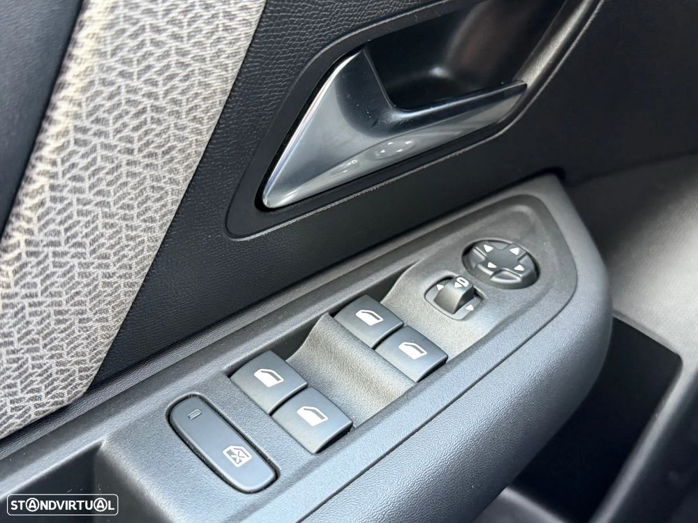 Citroën C4 1.5 BlueHDi Plus EAT8 - 13