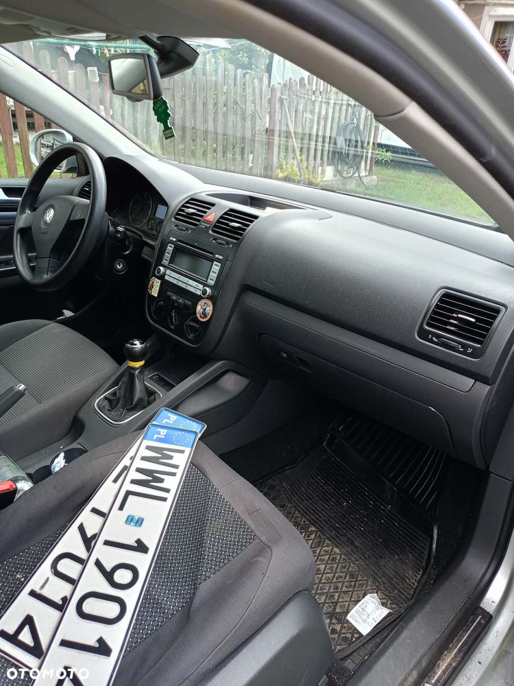 Volkswagen Jetta 1.9 TDI Comfortline - 7