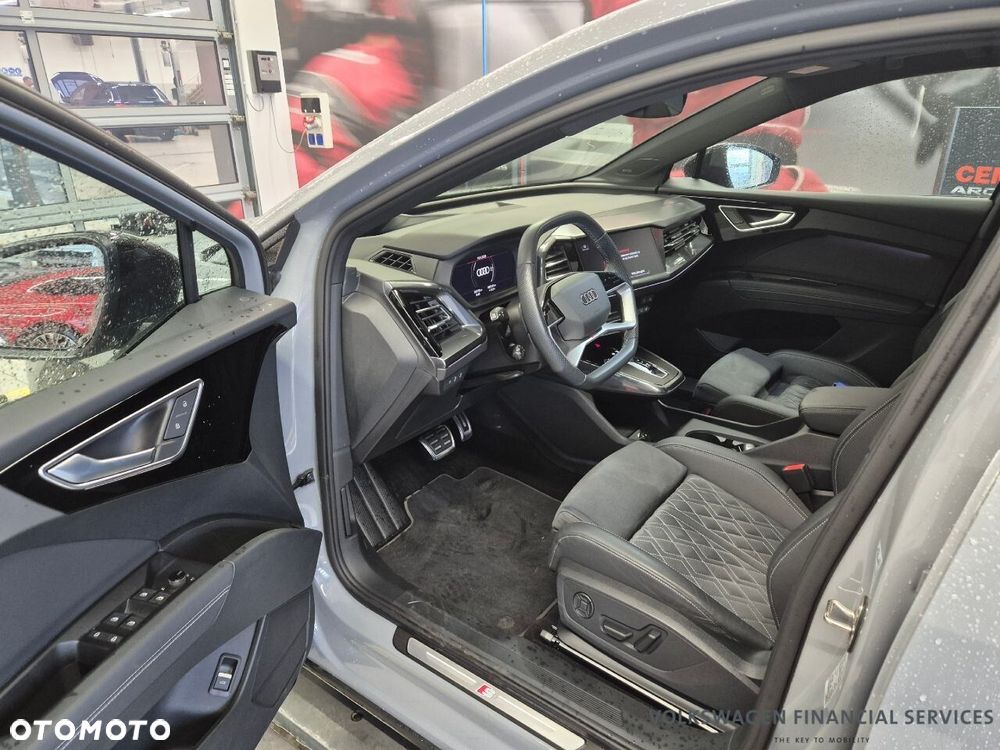 Audi Q4 e-tron 45 82kWh Quattro S Line Edition - 14