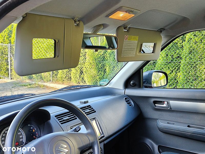 Suzuki Swift 1.3 Comfort - 20