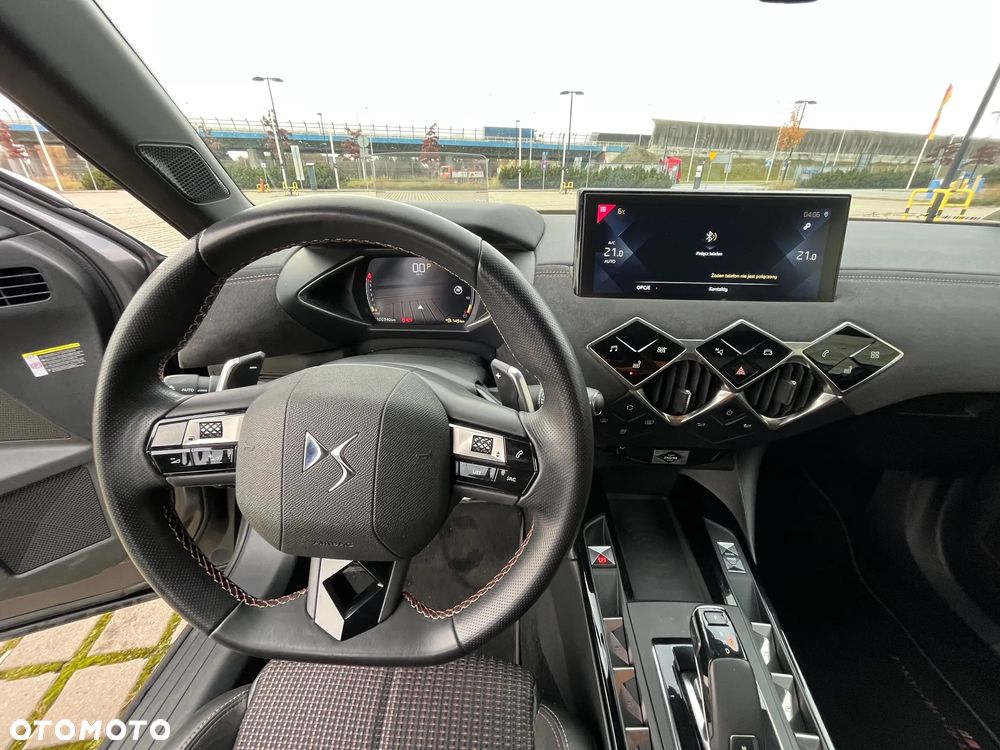 DS Automobiles DS 3 Crossback 1.2 PureTech Performance Line + - 15