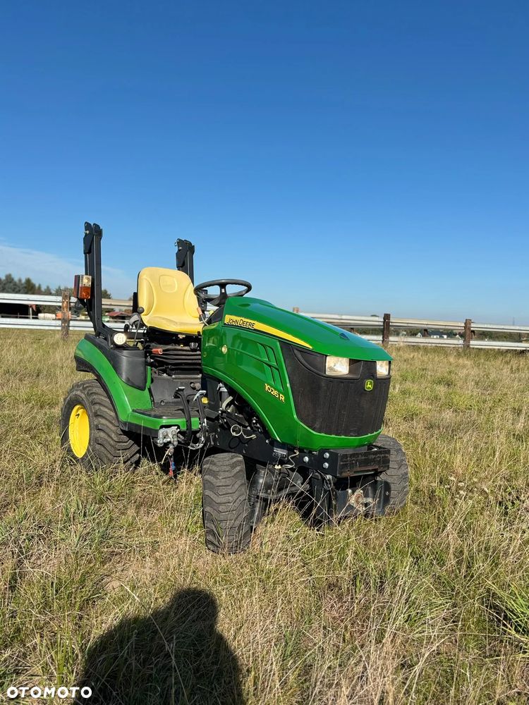 John Deere 1026r - 1