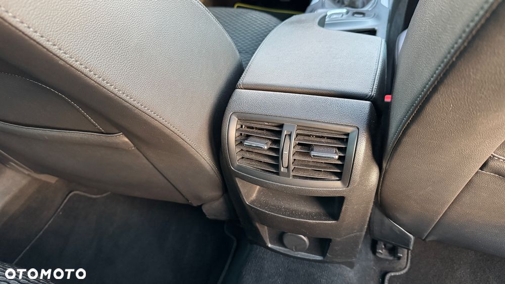 Opel Insignia 2.0 CDTI ecoFLEX Start/Stop Sport - 38