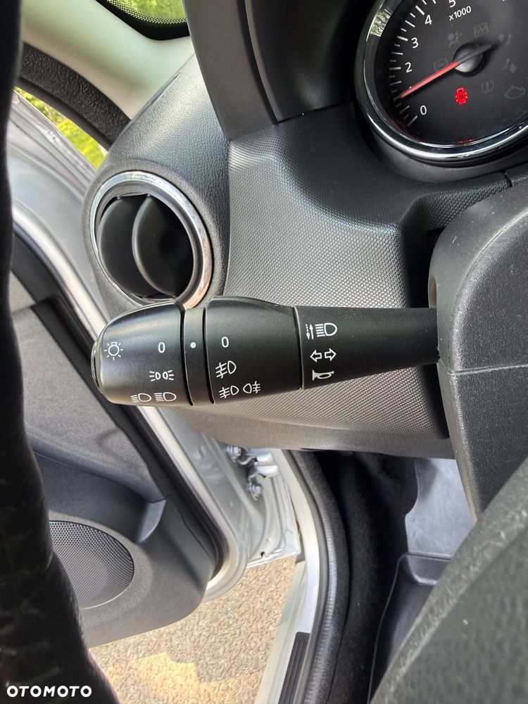 Dacia Duster 1.5 dCi Laureate 4x4 - 33