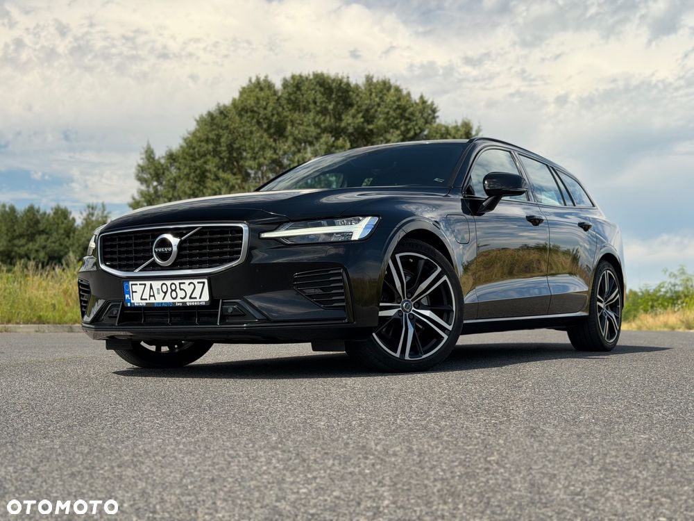 Volvo V60 T8 AWD Twin Engine Geartronic R-Design - 11
