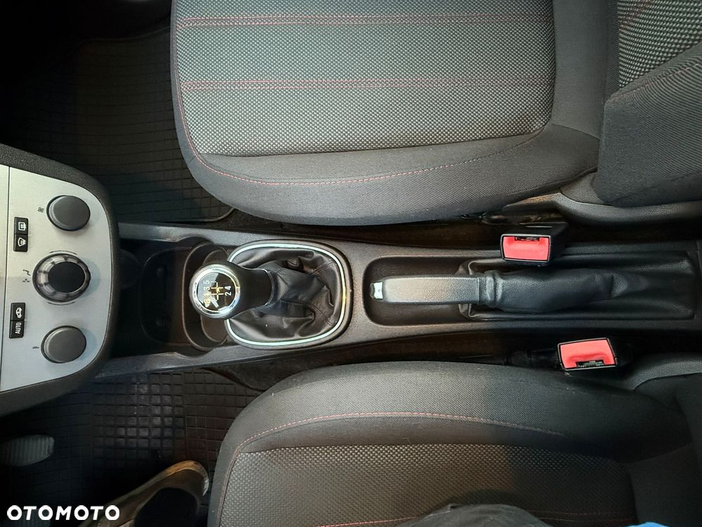 Opel Corsa - 21