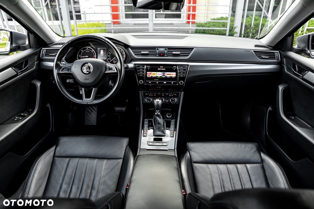 Skoda Superb 2.0 TDI 4x4 L&K DSG - 28