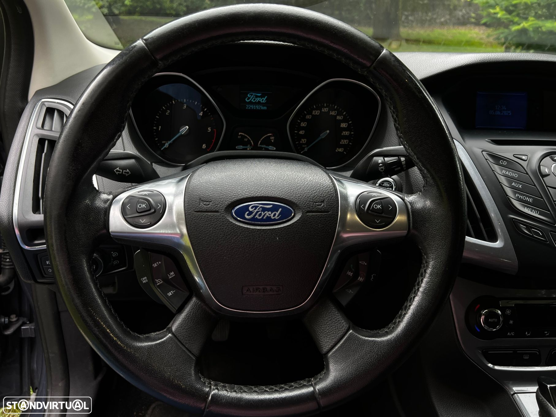 Ford Focus SW 1.6 TDCi Titanium - 37