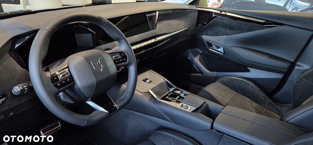 DS Automobiles DS 4 - 7