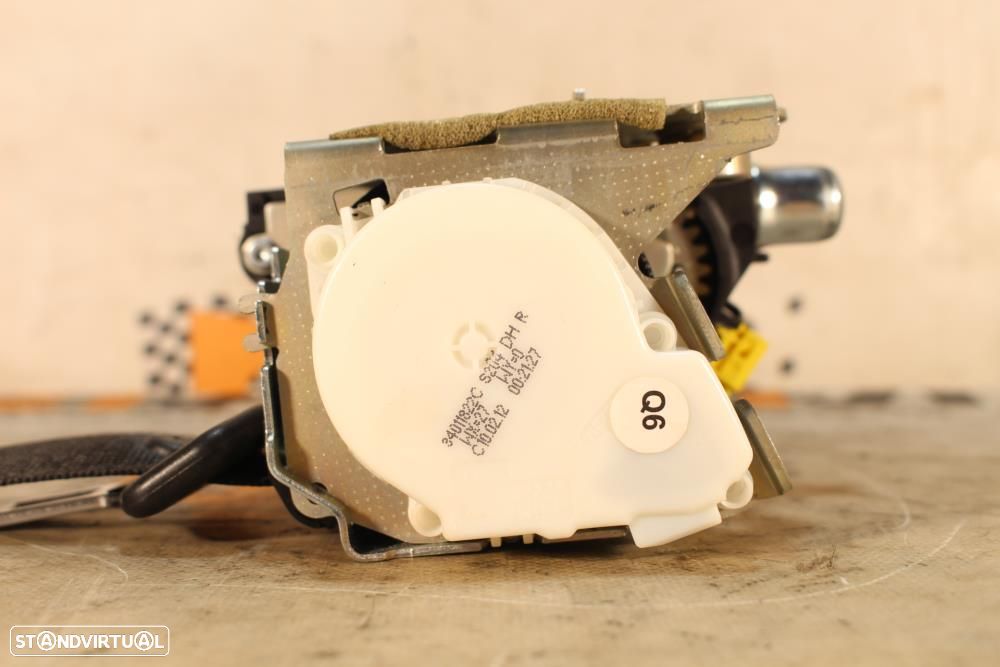 Cinto Traseiro  Mercedes-Benz C-Class (W204)  A2048600785 / Cinto De T - 4