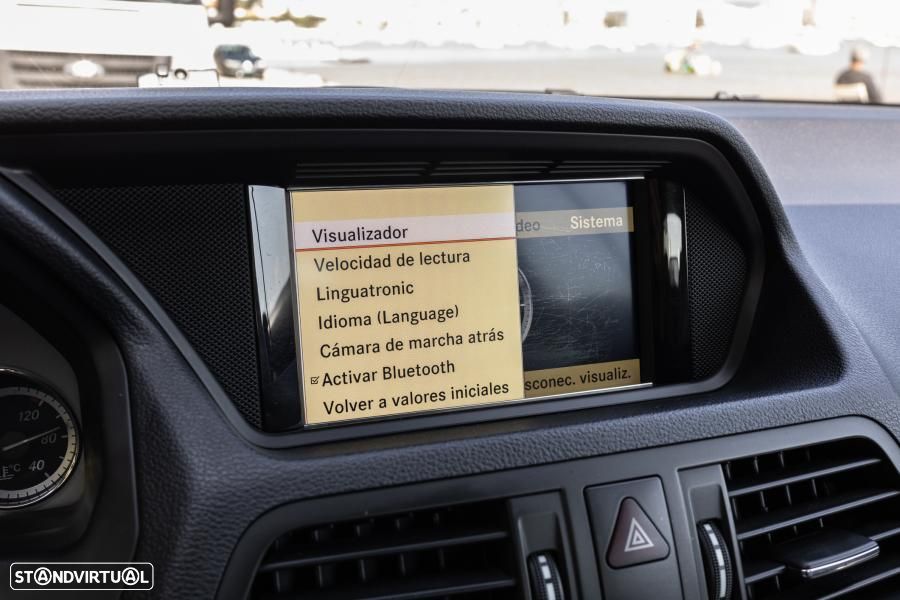 Mercedes-Benz E 250 CDi Avantgarde BE Auto - 41