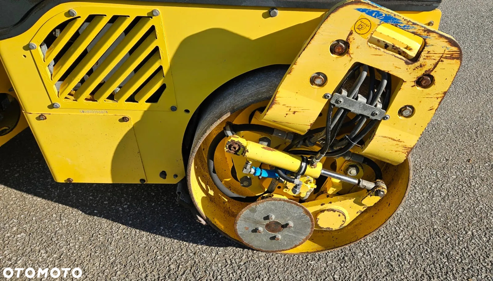 Bomag BW 120 AC-4 - 12
