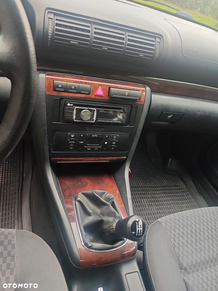 Audi A4 Limousine 1.9 TDI - 16