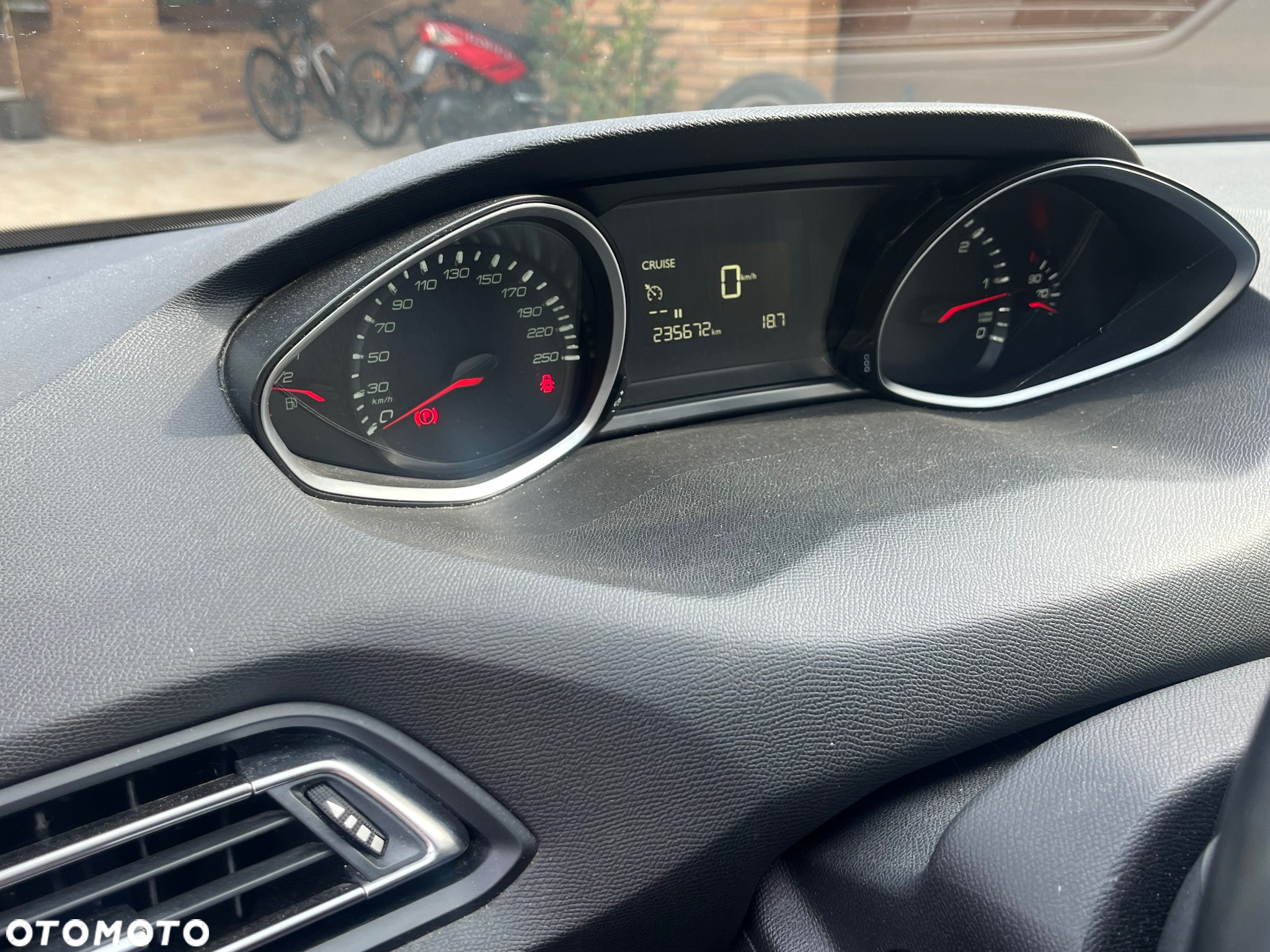 Peugeot 308 - 11