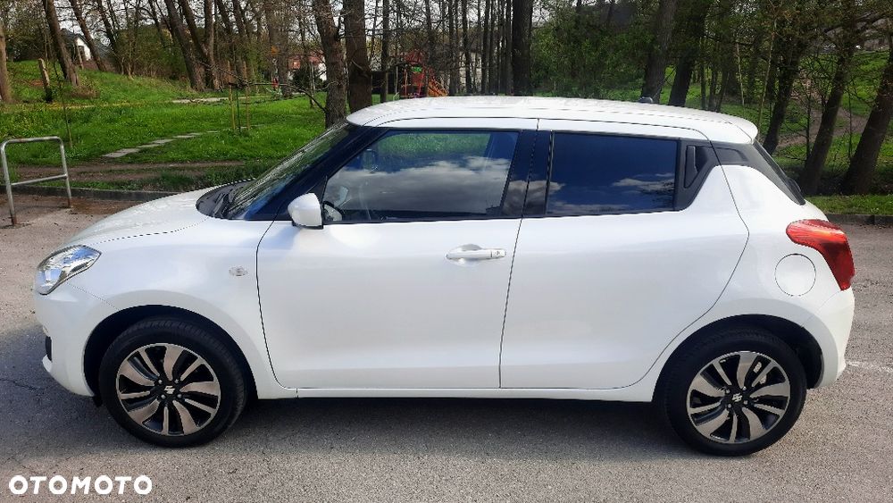 Suzuki Swift 1.2 SHVS Premium Plus - 8