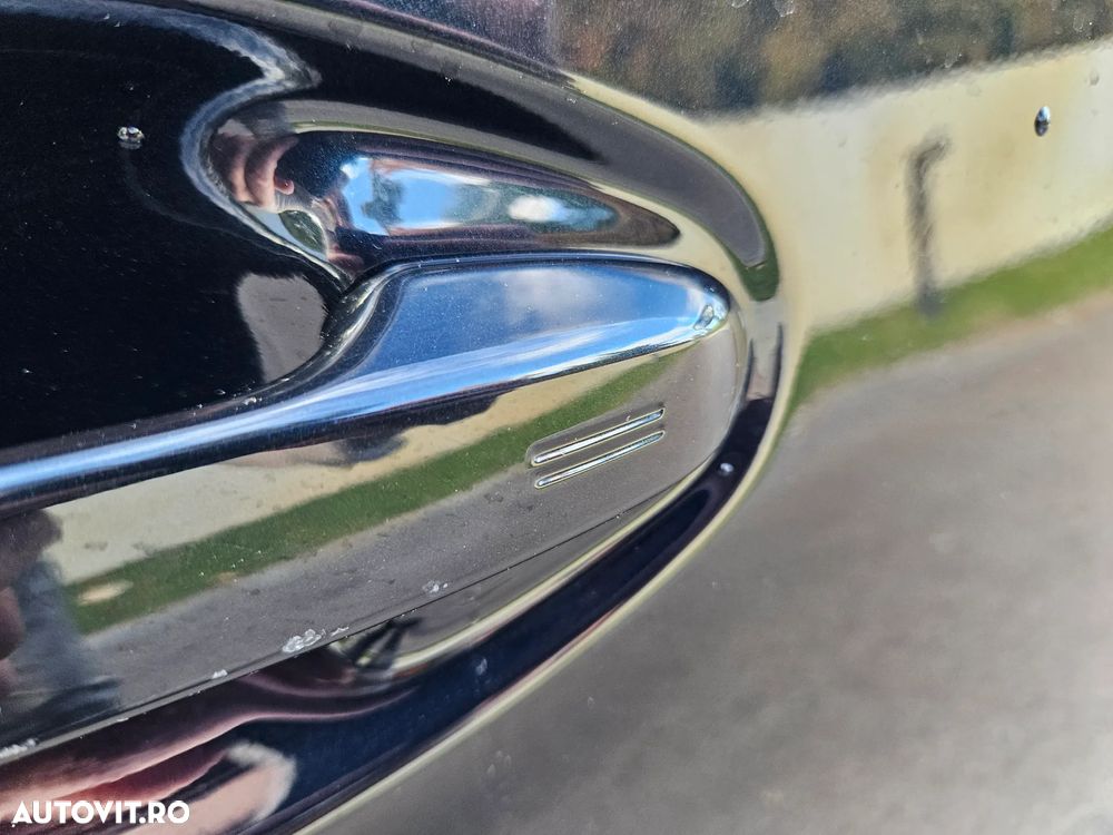 Toyota Auris 1.8 L VVT-i Hybrid Sol - 23