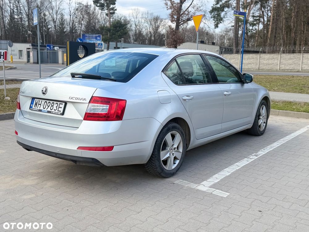 Skoda Octavia 1.4 TSI Ambition DSG - 3