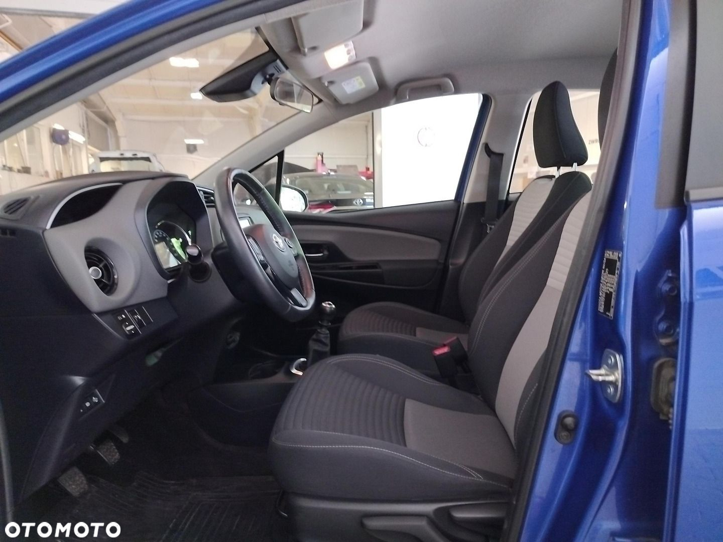 Toyota Yaris - 8