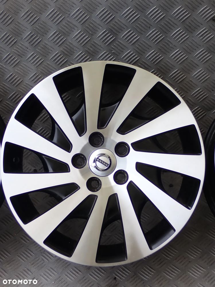 FELGI ALUMINIOWE VOLVO 7JX17  ET 50  5X108  31302111 / 31362238 - 6