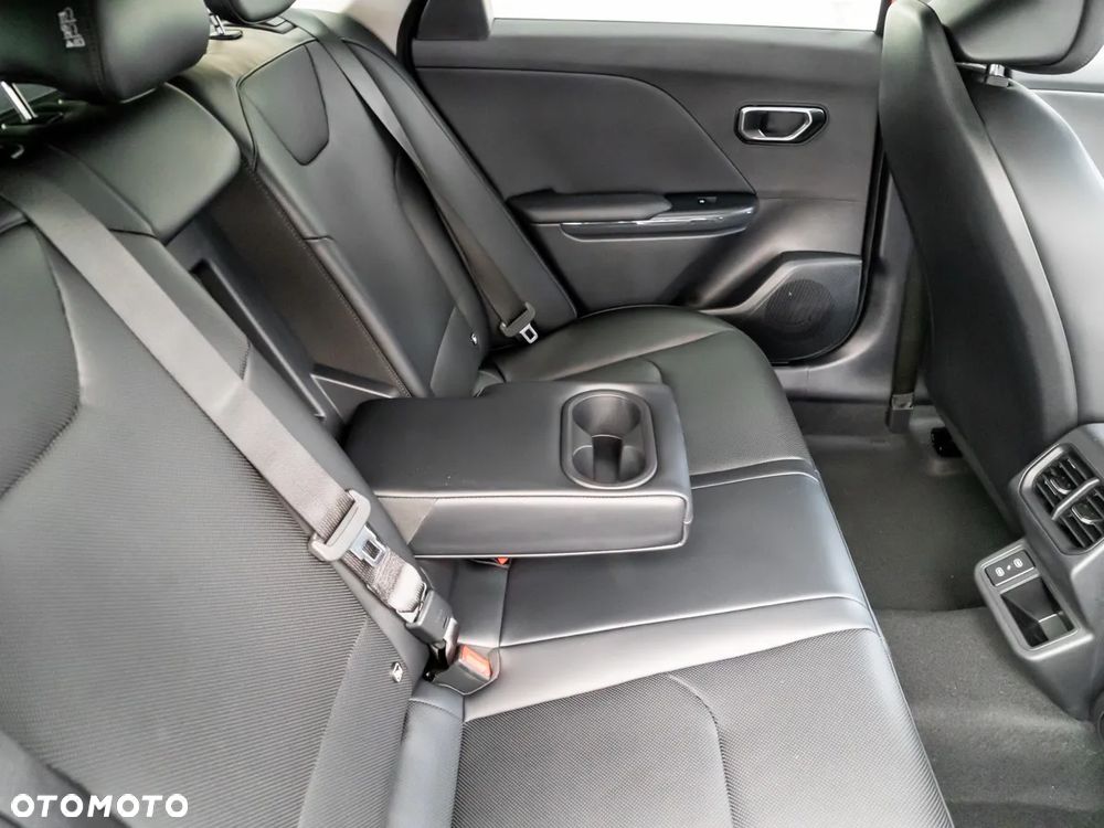 Kia K4 1.6 T-GDI L - 17
