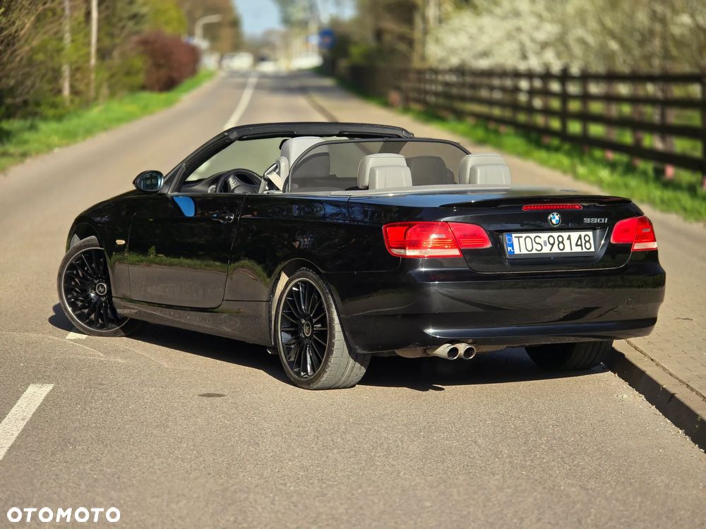 BMW Seria 3 330i M Sport Edition - 3