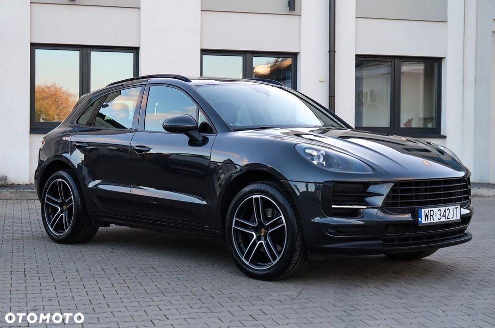 Porsche Macan Standard - 3