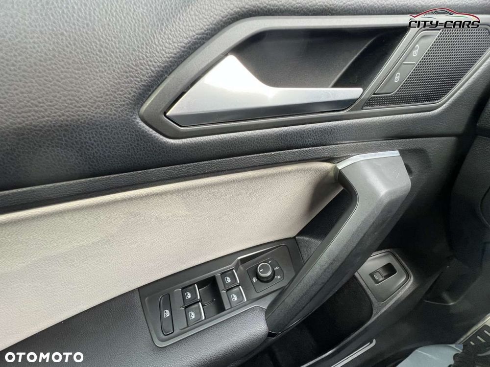 Volkswagen Tiguan - 25