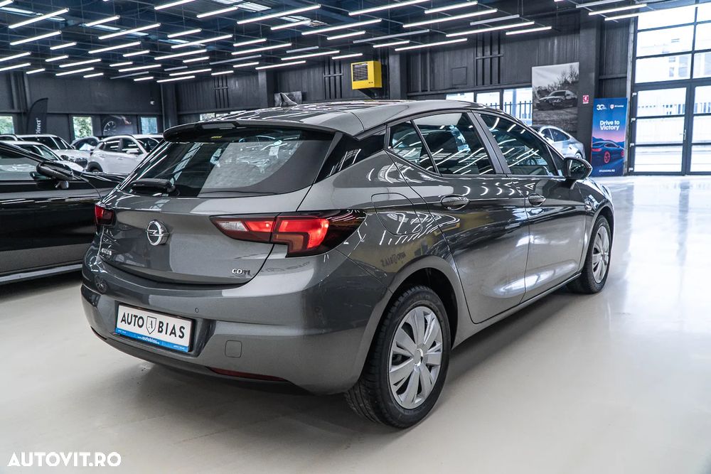 Opel Astra - 8