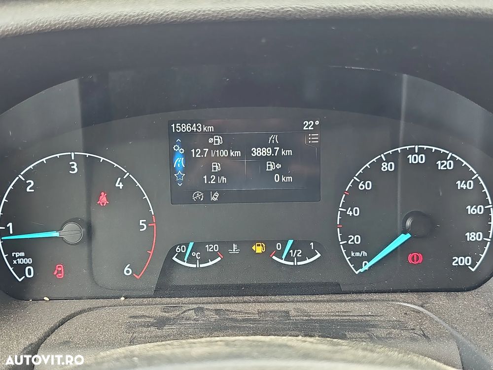 Ford Transit - 10