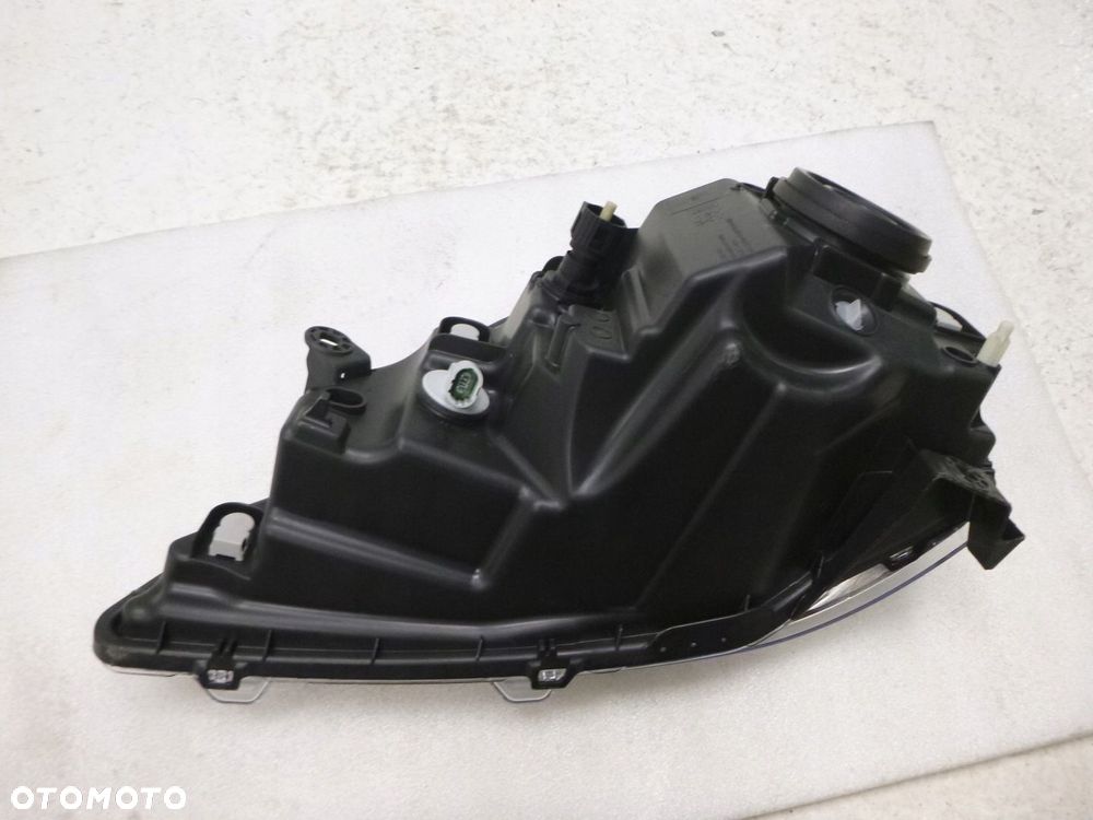 DACIA LOGAN 08-13 LAMPA PRAWY PRZÓDPRZEDNIA ORYGINAŁ - 12