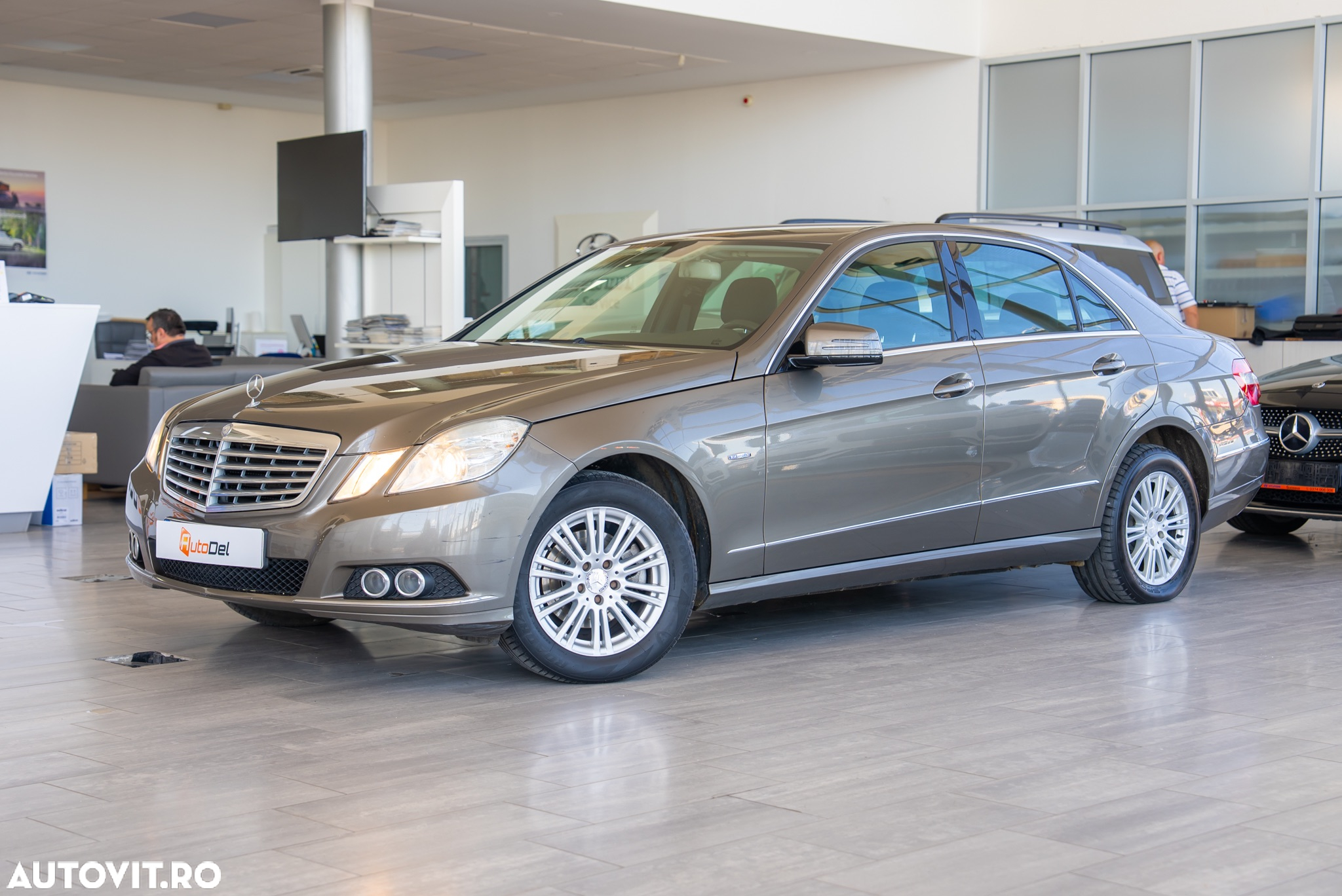 Mercedes-Benz E 200 CDI BlueEfficiency - 5