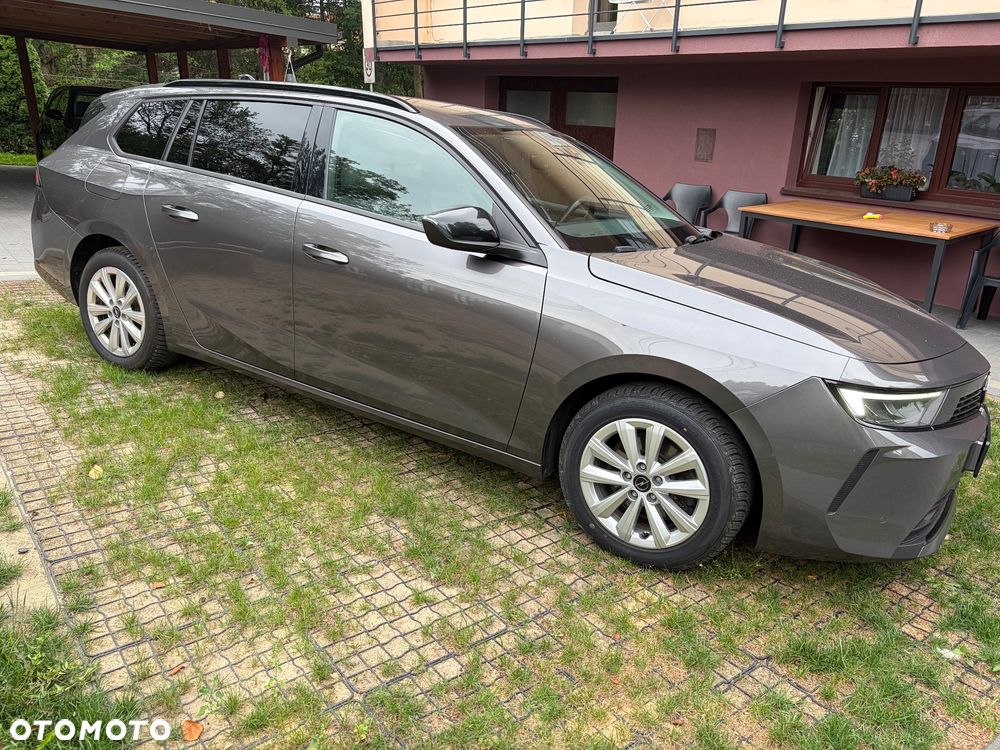 Opel Astra 1.5 D Automatik Business Elegance - 2