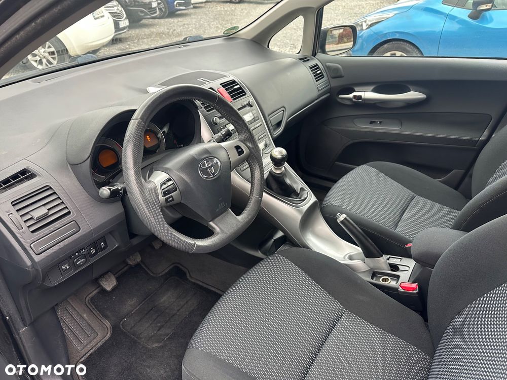 Toyota Auris 1.33 VVT-i Edition - 18