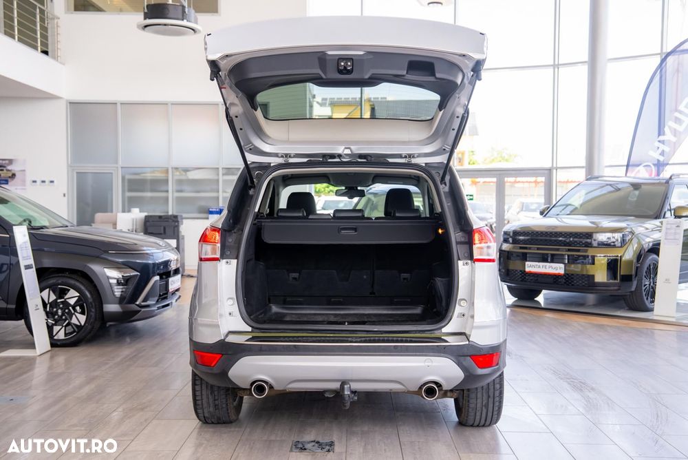 Ford Kuga 2.0 TDCi 4x4 Titanium - 14