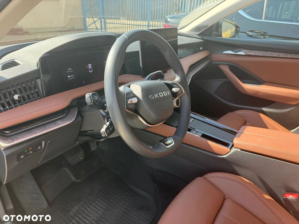Skoda Superb 2.0 TDI SCR 4x4 L&K DSG - 12