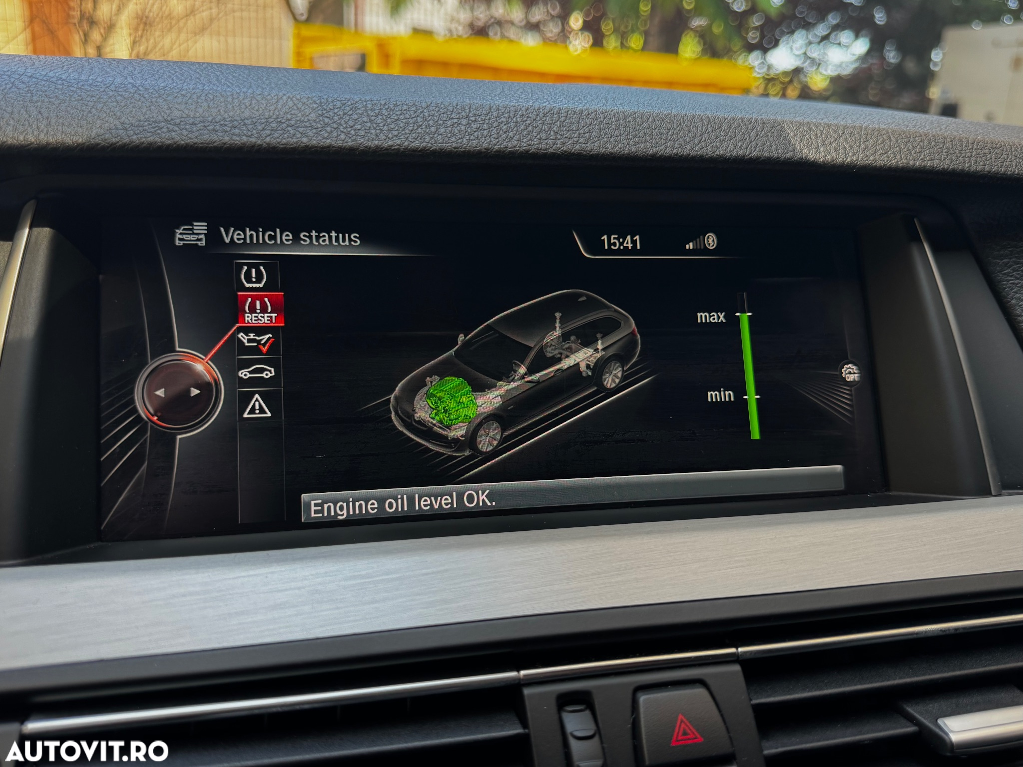 BMW Seria 5 525d xDrive AT - 27