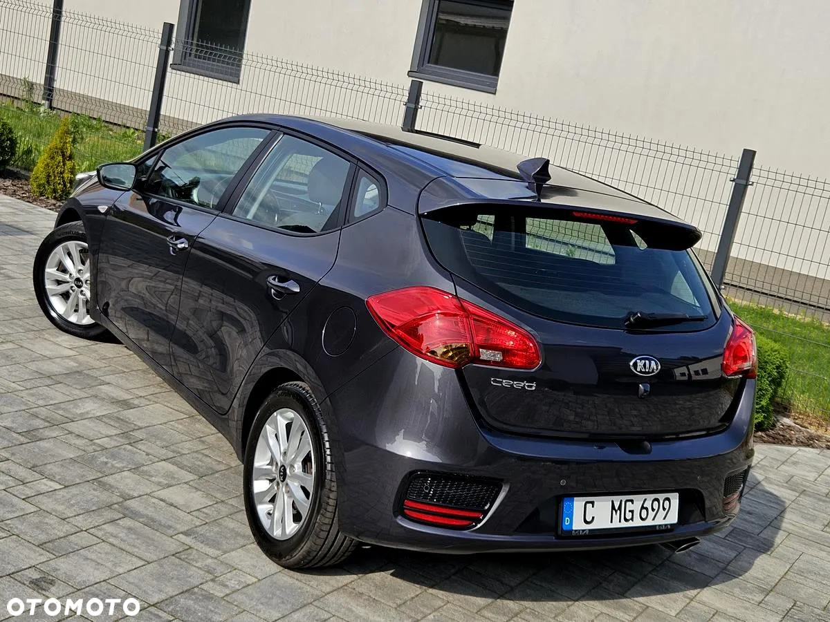 Kia Ceed 1.4 CVVT Dream Team Edition - 8