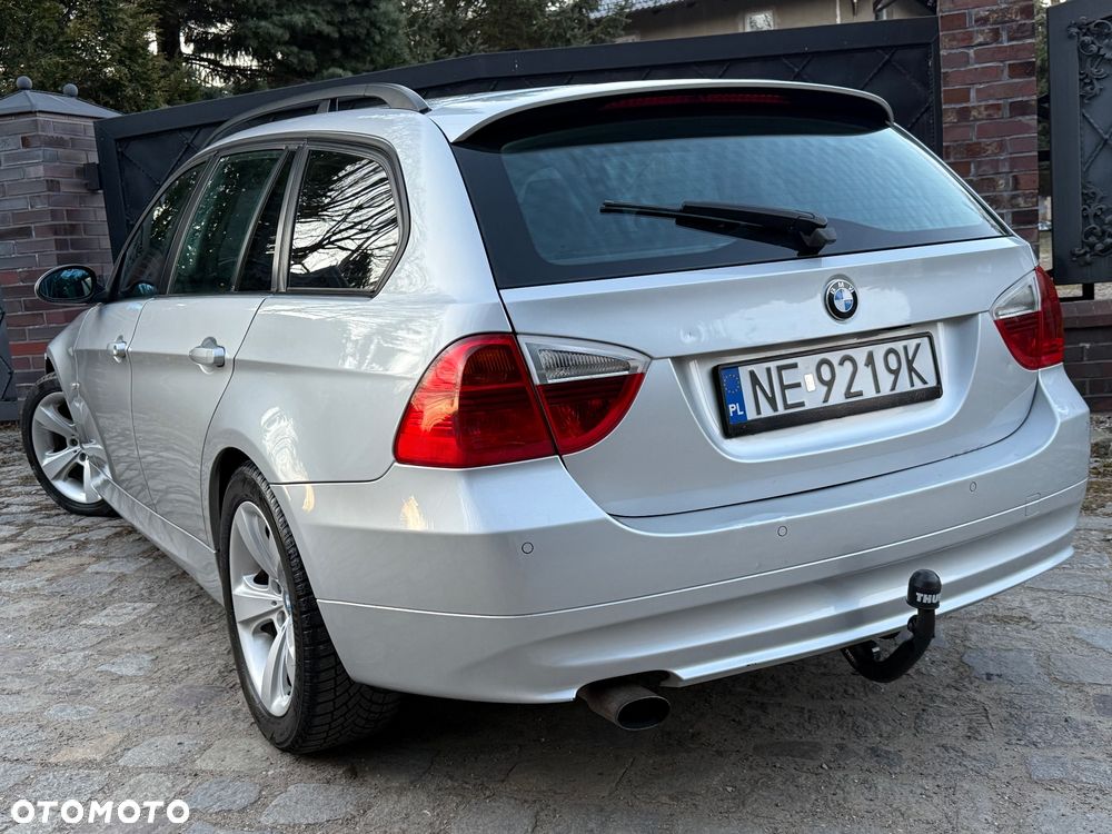 BMW Seria 3 318d DPF Edition Sport - 4