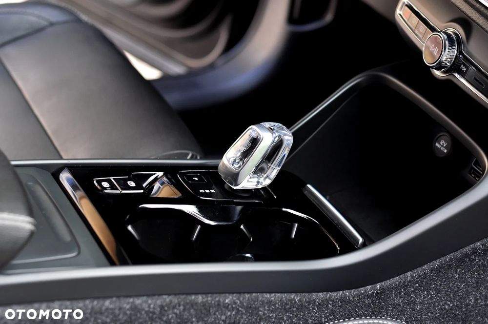 Volvo XC 40 D3 SCR AWD Inscription - 19