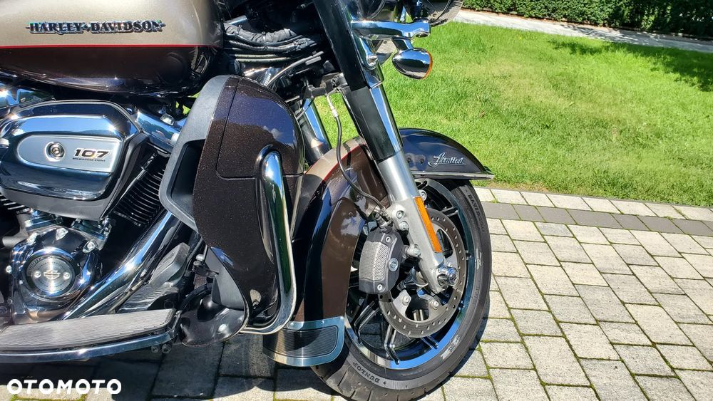 Harley-Davidson Touring Ultra Limited - 13