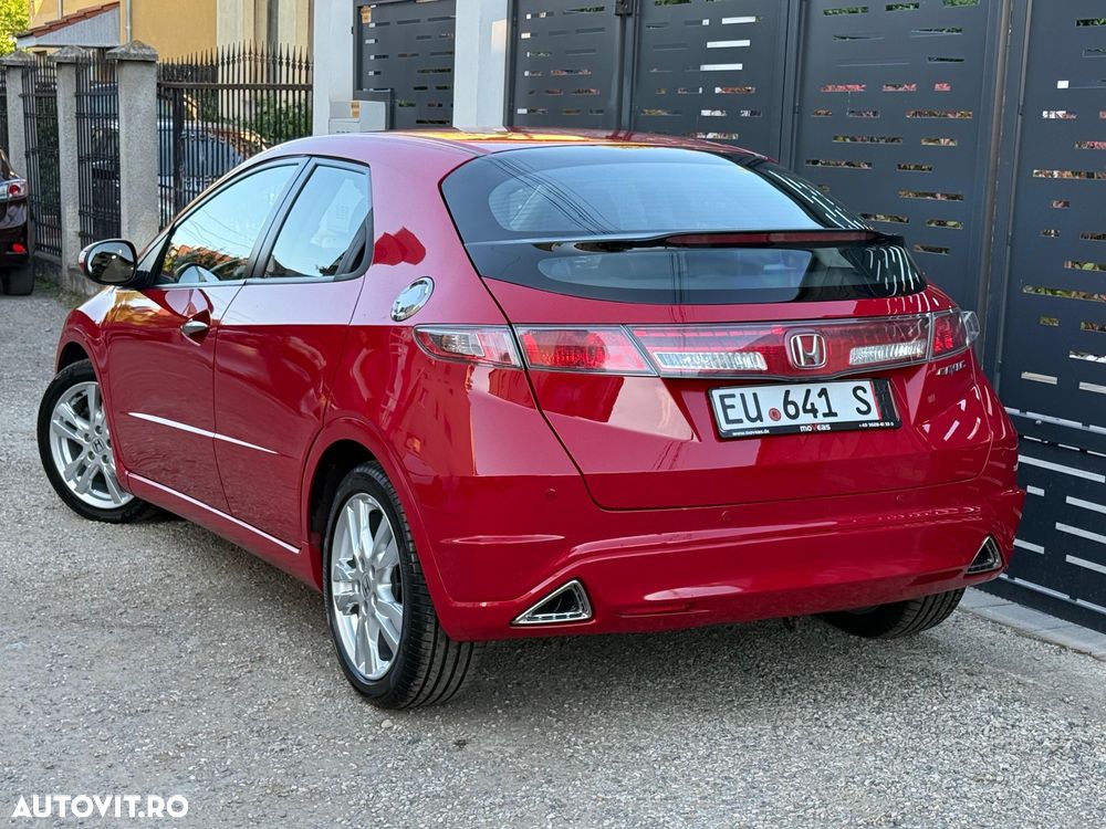 Honda Civic 1.8i-VTEC Sport - 4