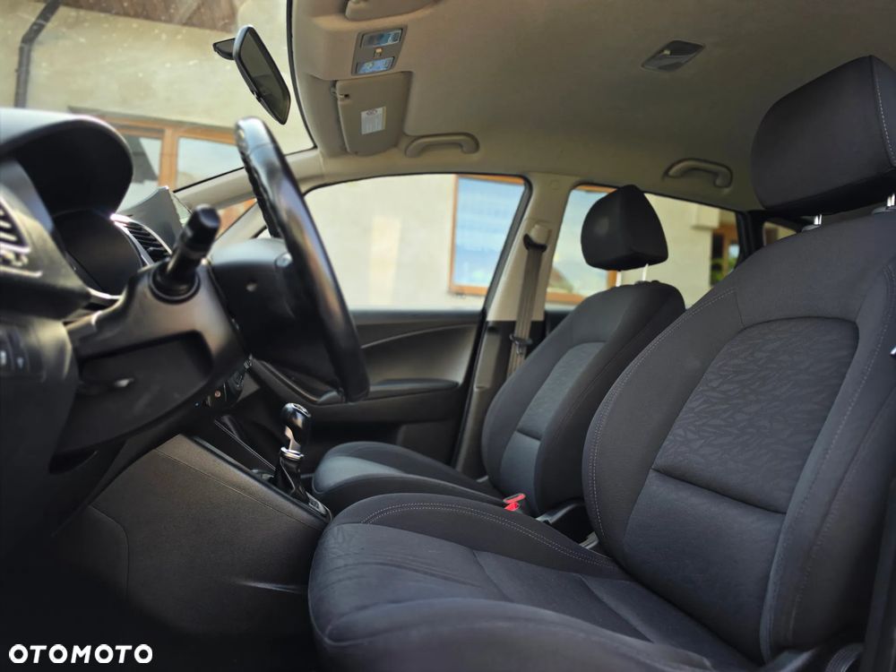 Hyundai ix20 - 19