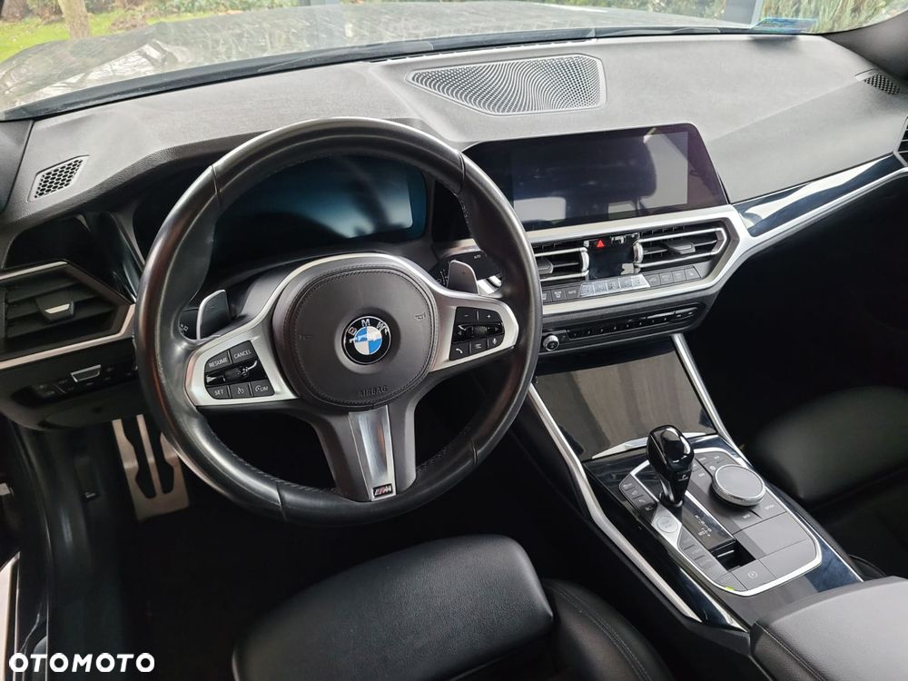 BMW Seria 3 330e - 8