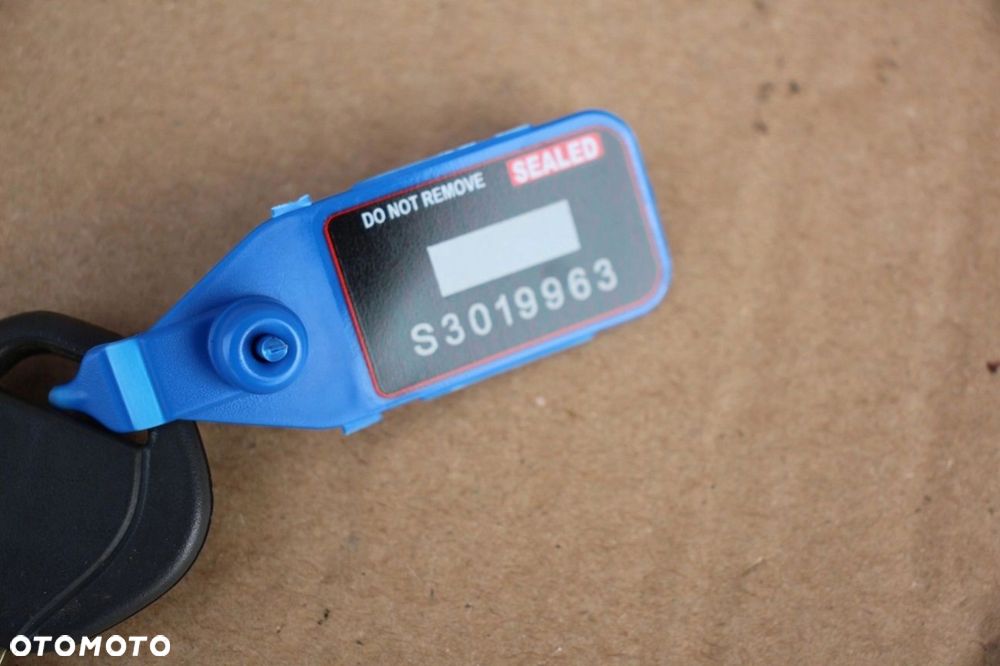 Kluczyk oryginalny BMW e46 e39 e38 x5 e53 z4 e85 x3 e83 - 2