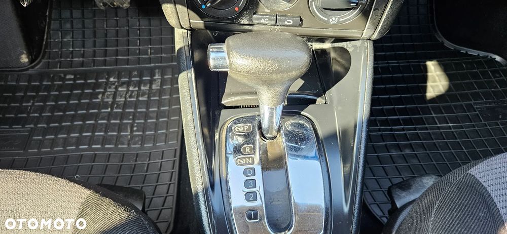 Volkswagen Golf - 13