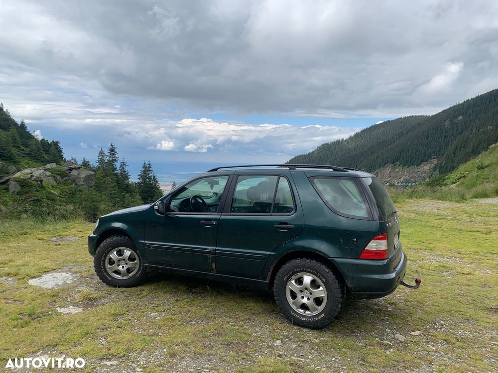 Mercedes-Benz ML - 23