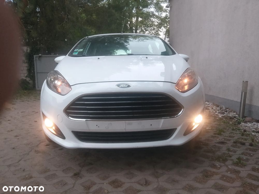 Ford Fiesta - 9